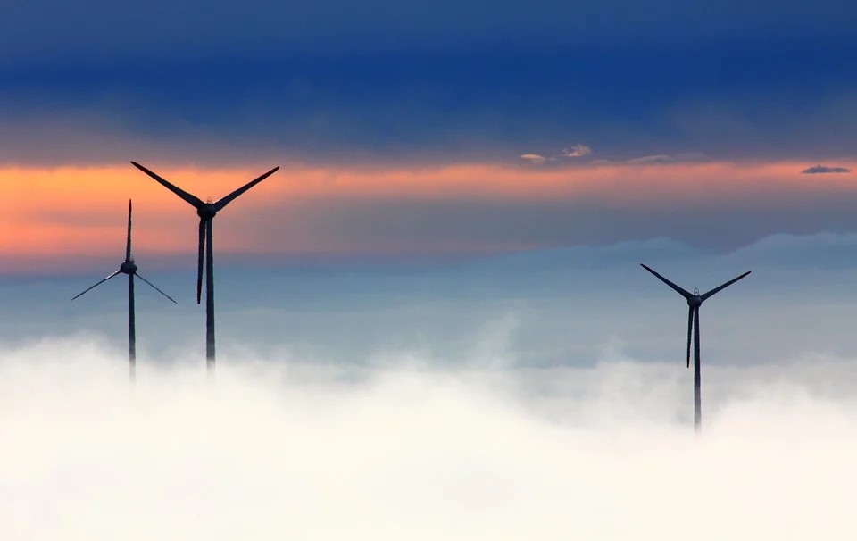 Windturbines and fog